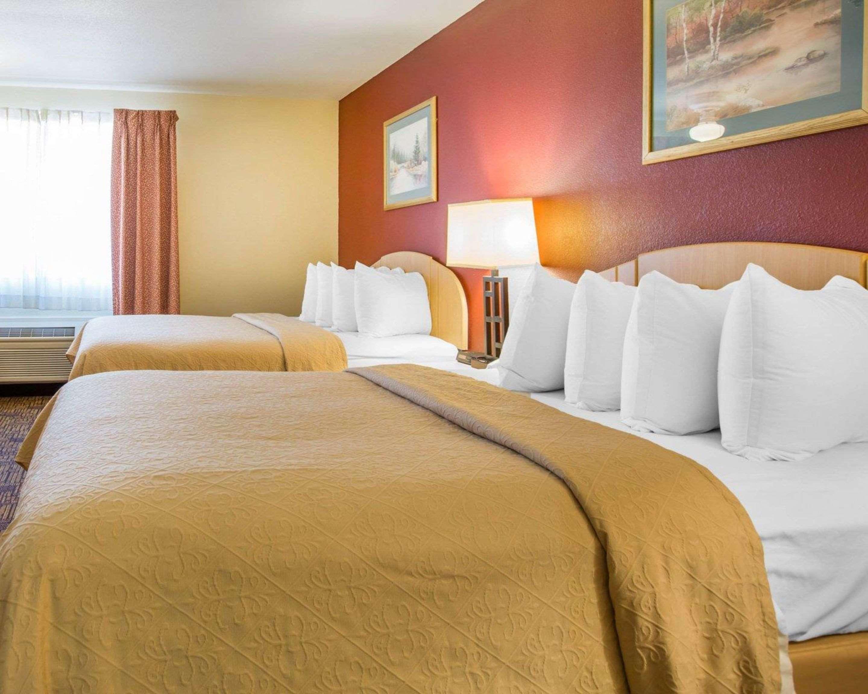 Quality Inn & Suites Weed Kültér fotó