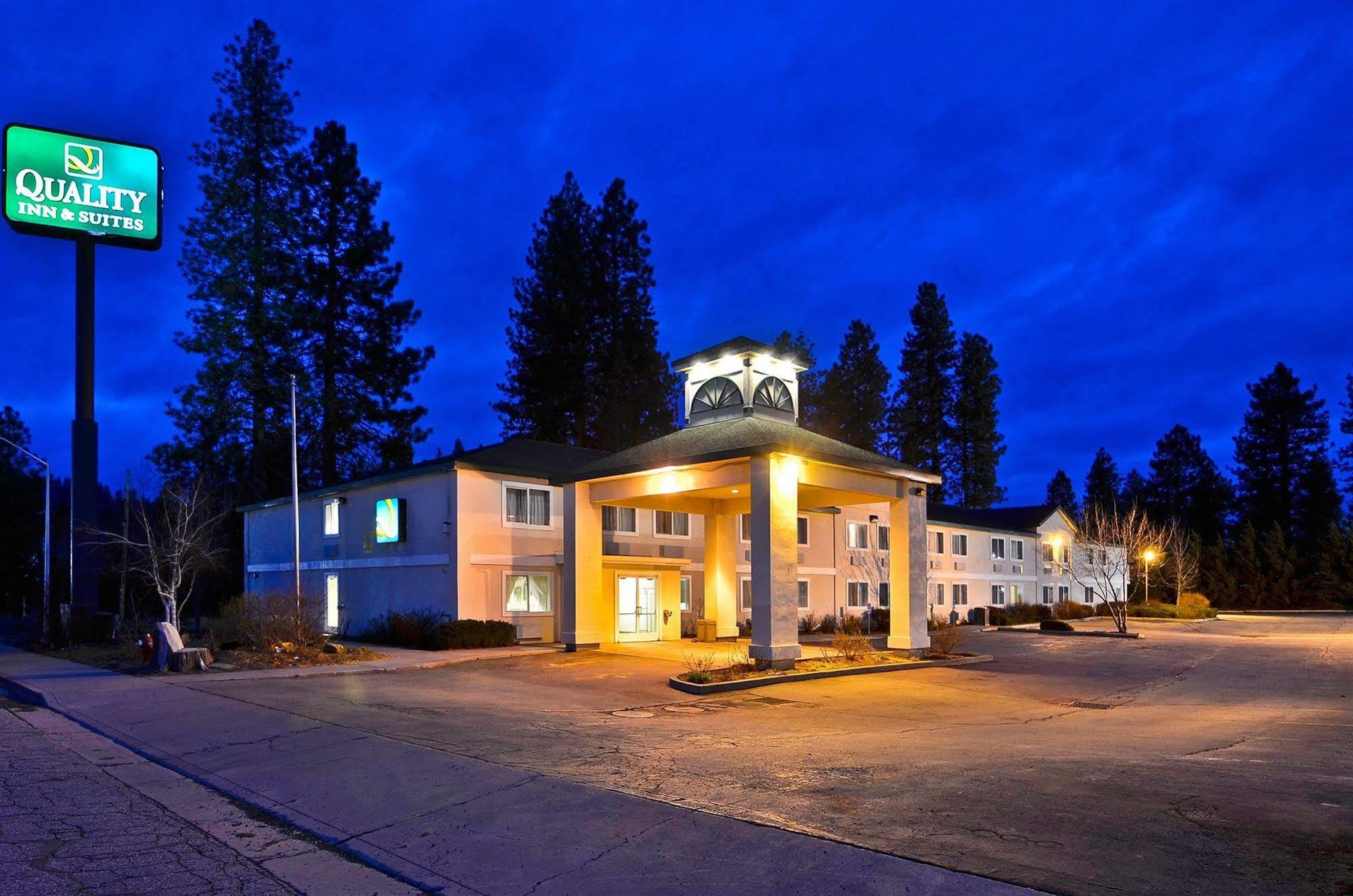 Quality Inn & Suites Weed Kültér fotó